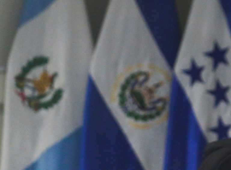 Η Νικαράγουα έδωσε υπηκοότητα σε πρώην πρόεδρο του Ελ Σαλβαδόρ