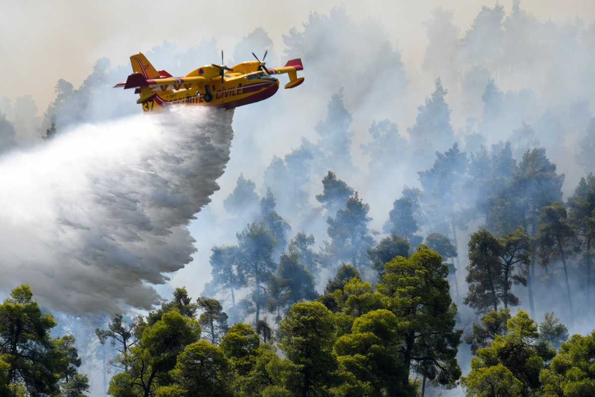 «Μαχόμενη» Πολεμική Αεροπορία: Αναλυτικά η συνδρομή της στις πυρκαγιές!