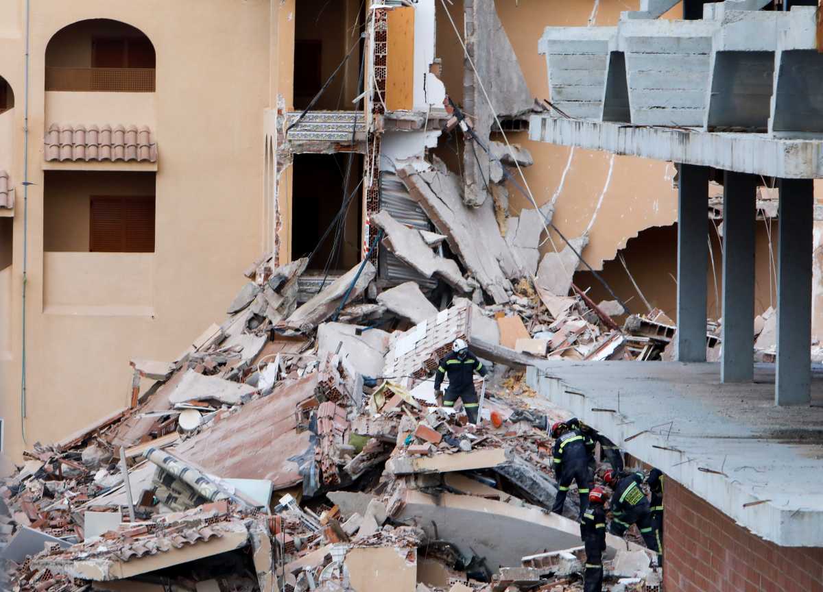 Ισπανία: Νεκρός ανασύρθηκε 15χρονος από ερείπια κτιρίου – Αναζητείται άλλο ένα άτομο