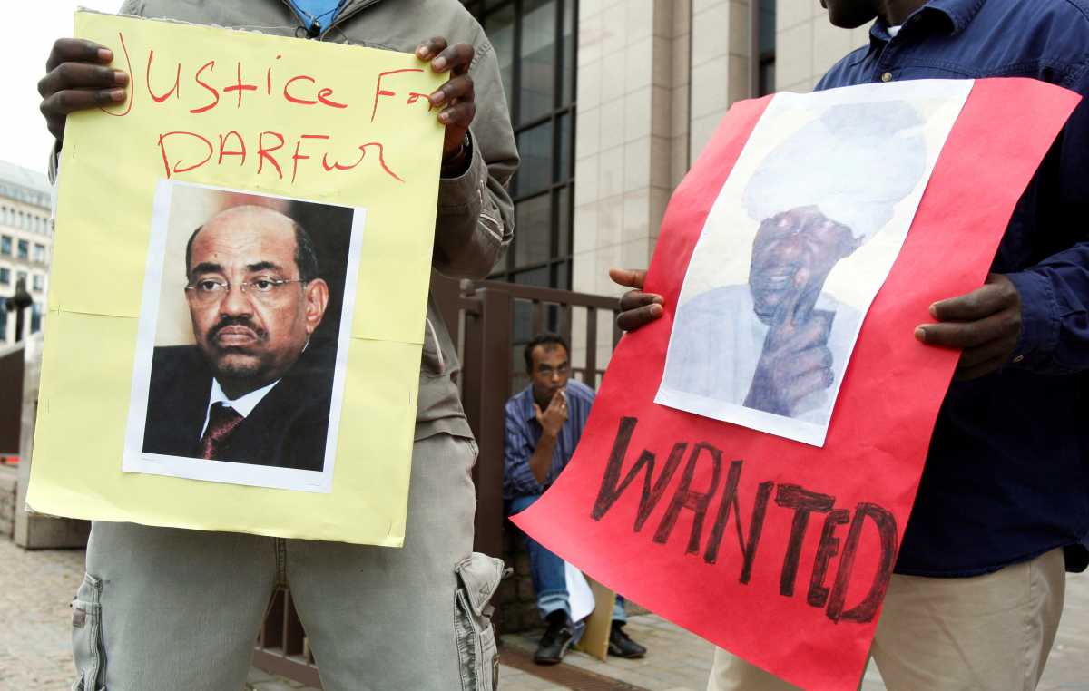 Το Σουδάν θα παραδώσει στο Διεθνές Ποινικό Δικαστήριο τον πρώην αρχηγό του κράτους