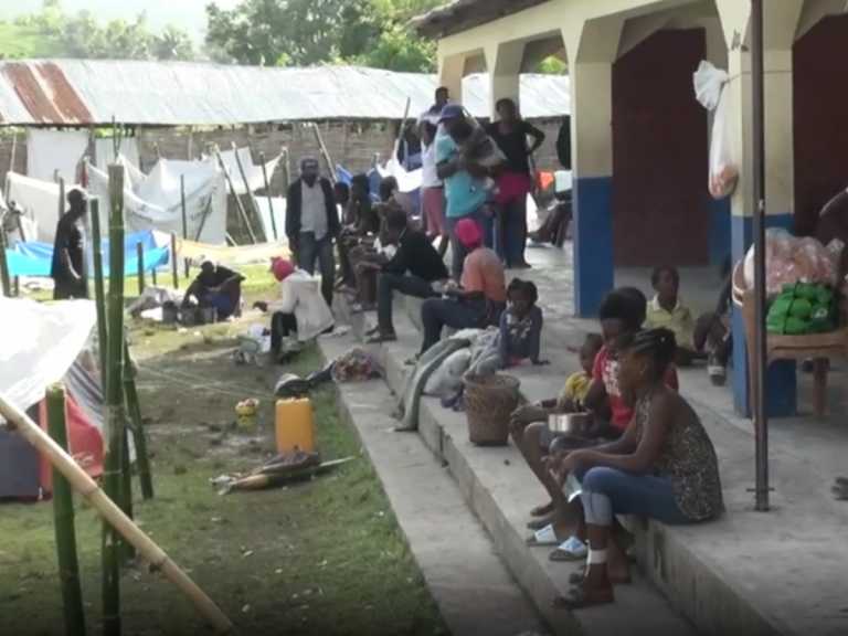 Σεισμός στην Αϊτή: Νέα ισχυρή δόνηση – Εγκατάλειψη καταγγέλλουν οι κάτοικοι – Δεν χρειαζόμαστε βοήθεια λέει η κυβέρνηση