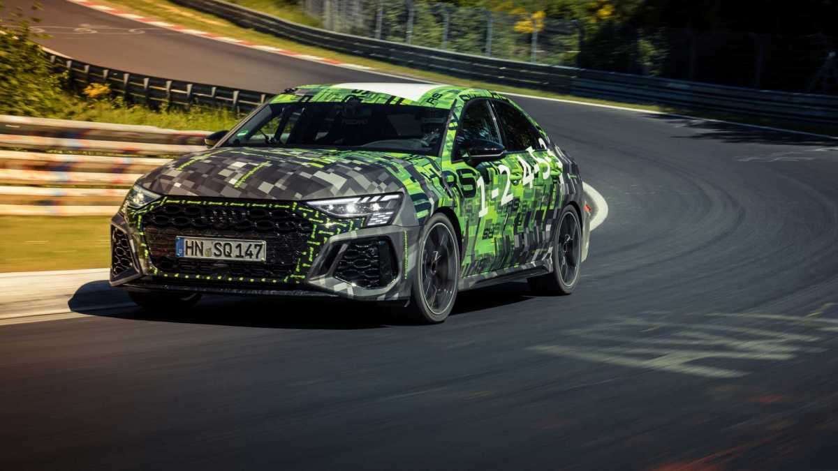 To Audi RS 3 «έσπασε» τα χρονόμετρα και έκανε νέο ρεκόρ! (video)