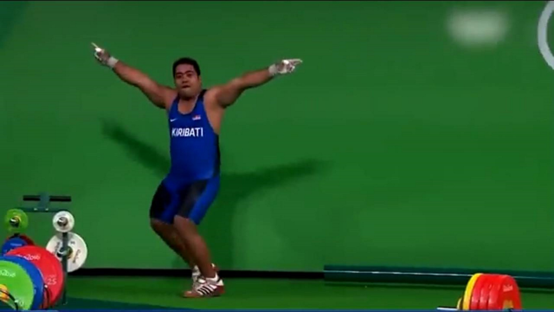 Ολυμπιακοί Αγώνες: Ο αρσιβαρίστας αποθεώθηκε για τον χορό του