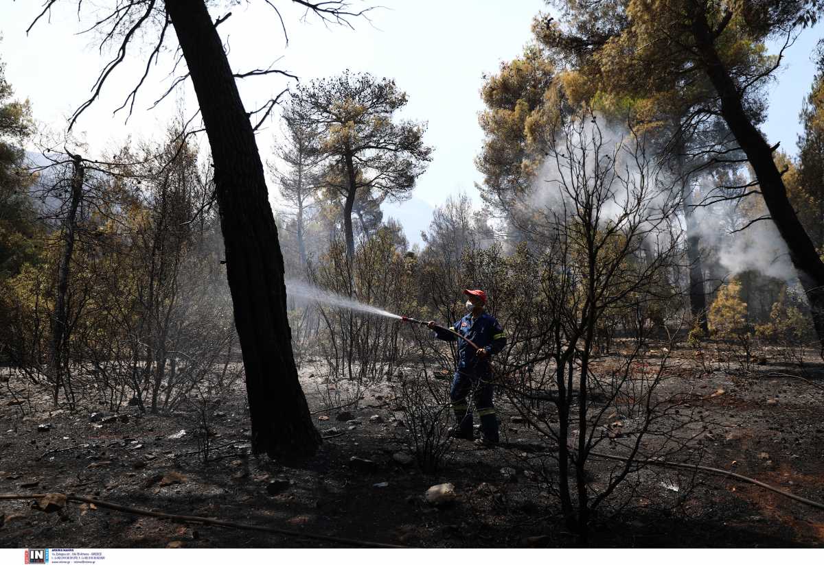 Μεσολόγγι: Περιορίστηκε η φωτιά εντός των ορίων του ΧΥΤΑ