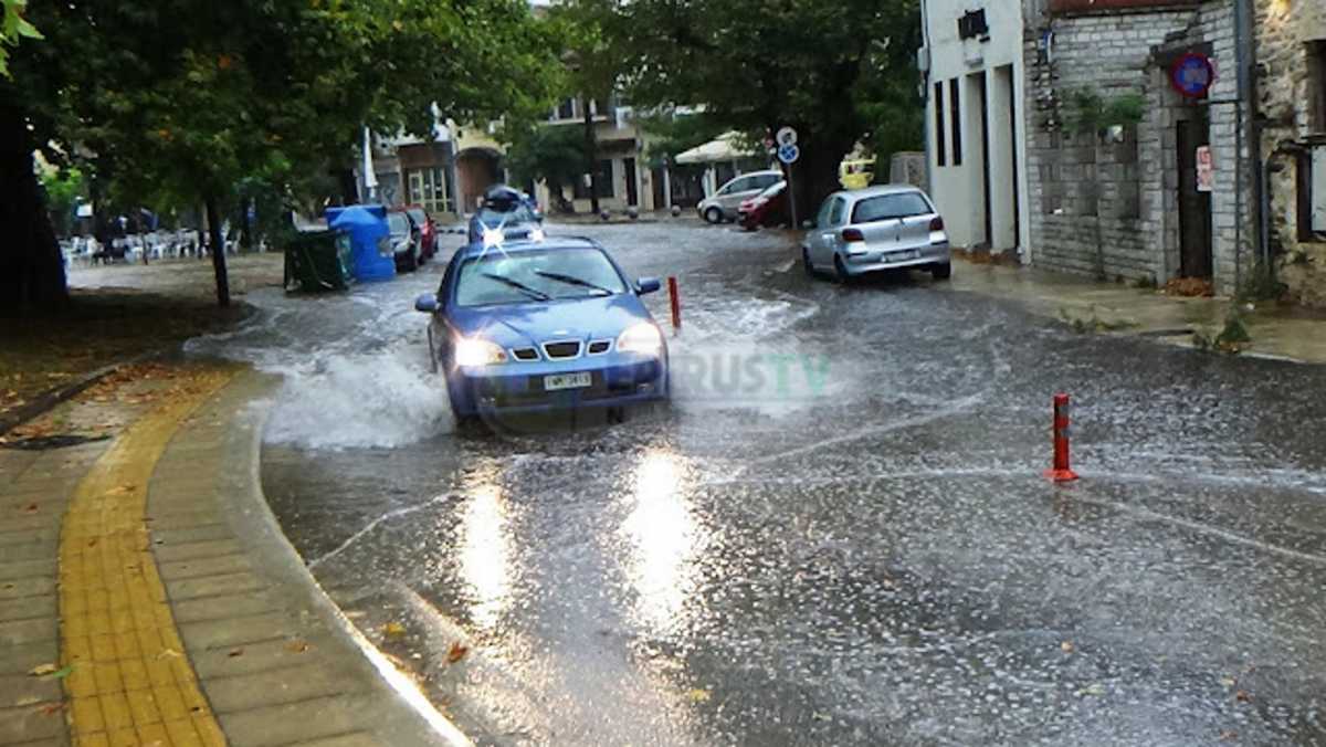 Καιρός – Meteo: Η κακοκαιρία «Μπάλλος» έφερε κεραυνούς, ισχυρές βροχές και χιόνια