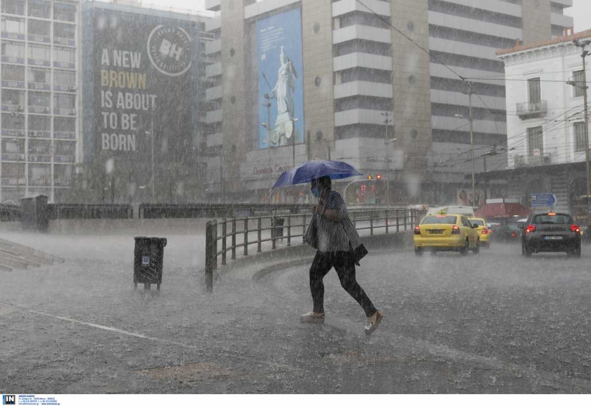 Καιρός – Meteo: Βροχές και καταιγίδες «κατηγορίας 3» την Παρασκευή (17/03)