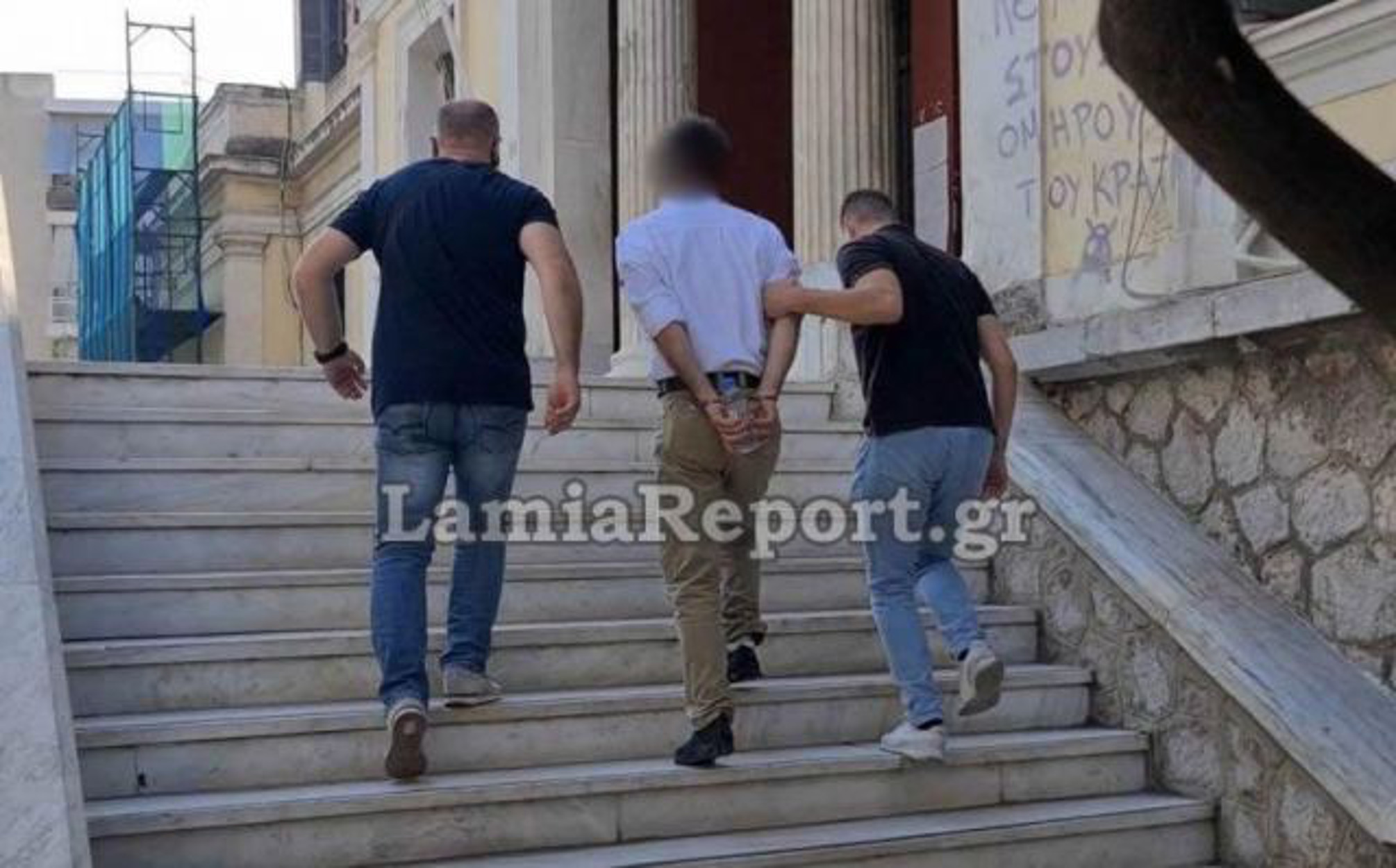Λαμία: Στην ανακρίτρια ο 53χρονος που κατηγορείται για βιασμό 19χρονο