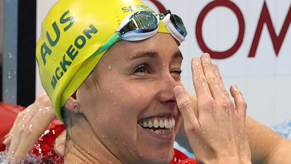 Tokyo 2020 Olympics - Swimming - Women's 50m Freestyle - Final - Tokyo Aquatics Centre - Tokyo, Japan - August 1, 2021. Emma McKeon of Australia celebrates REUTERS