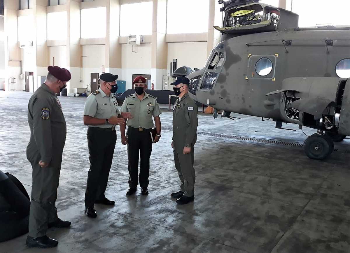 Κοινή εμφάνιση Α/ΓΕΕΘΑ Φλώρου και Διευθυντή Αεροπορίας Στρατού μετά τον «ντόρο της παραίτησης»