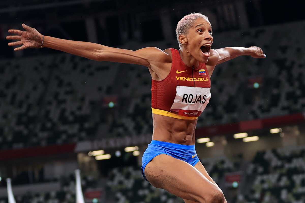 Tokyo 2020 Olympics - Athletics - Women's Triple Jump - Final - OLS - Olympic Stadium, Tokyo, Japan – August 1, 2021. Yulimar Rojas of Venezuela celebrates after winning the gold medal REUTERS