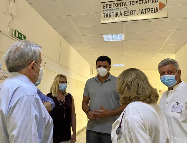 Φωτιά στην Αττική: Κικίλιας και Κοντοζαμάνης στα νοσοκομεία που εφημερεύουν εκτάκτως