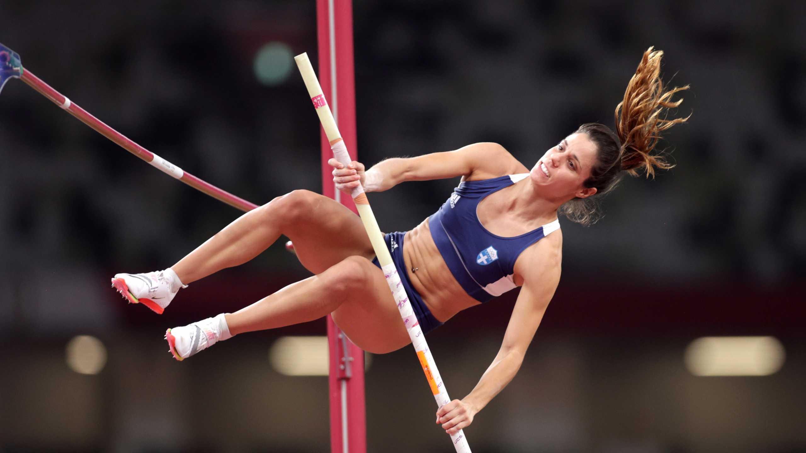 Tokyo 2020 Olympics - Athletics - Women's Pole Vault - Final - Olympic Stadium, Tokyo, Japan - August 5, 2021. Katerina Stefanidi of Greece in action REUTERS