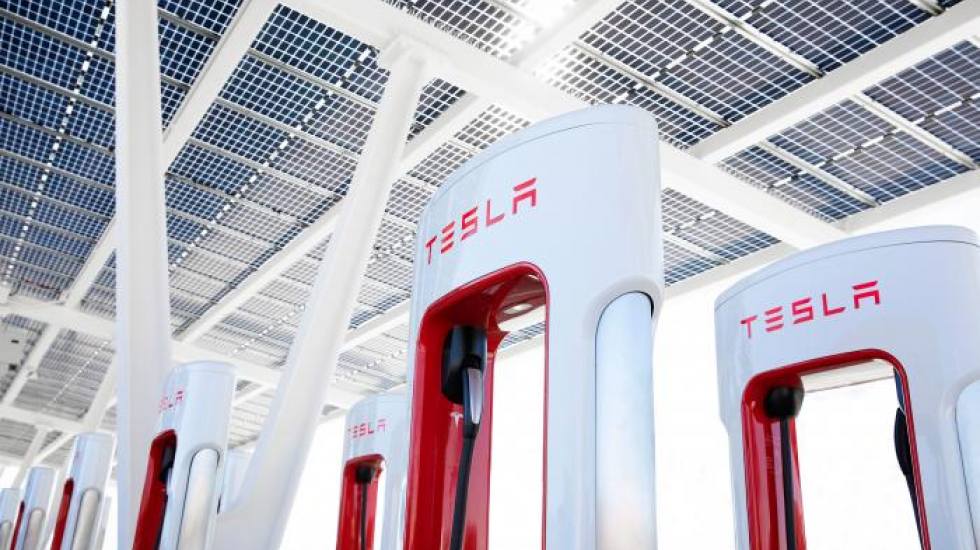 Tesla: Μια λάθος αναβάθμιση λογισμικού της κόστισε $1,5 εκατ.