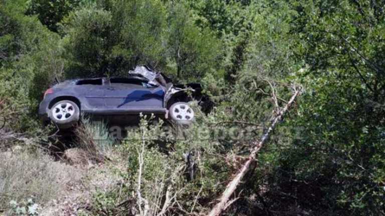 Ευρυτανία: Αυτοκίνητο έπεσε σε γκρεμό 60 μέτρων – Επιχείρηση απεγκλωβισμού της οδηγού