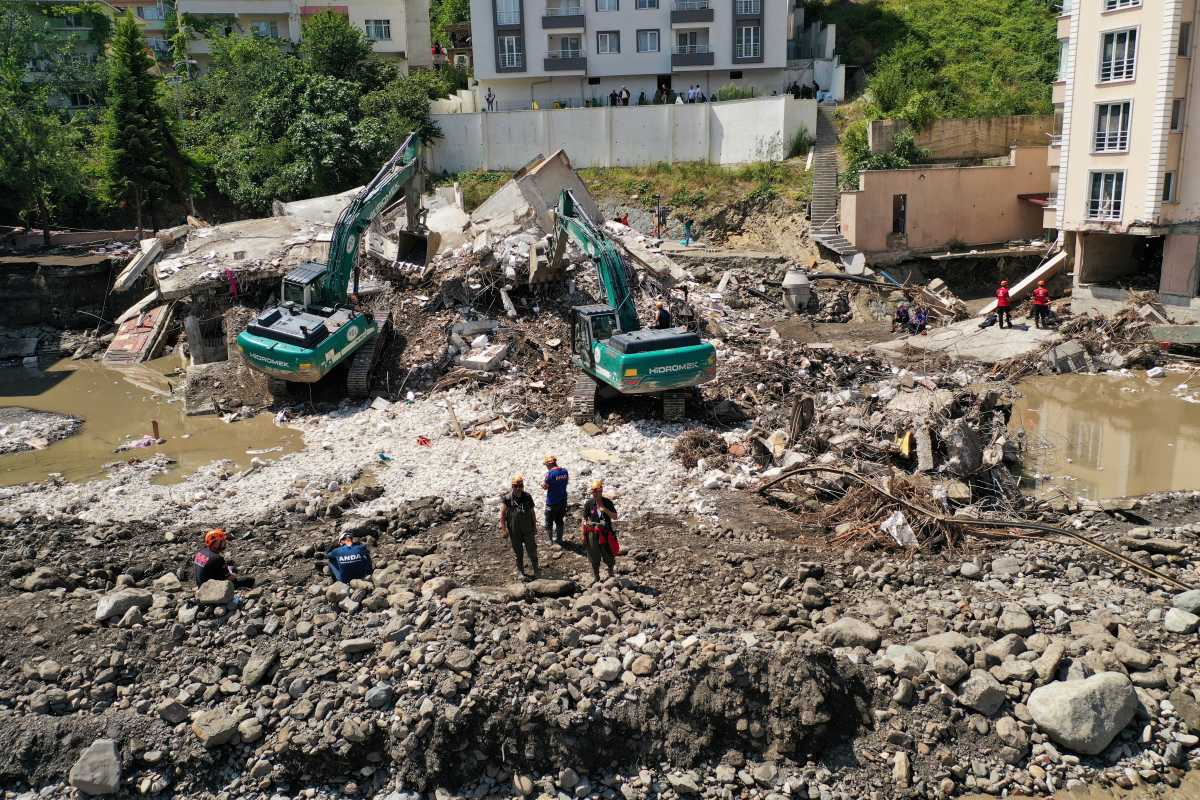 Τουρκία: Στους 62 οι νεκροί από τις πλημμύρες – Εικόνες βιβλικής καταστροφής