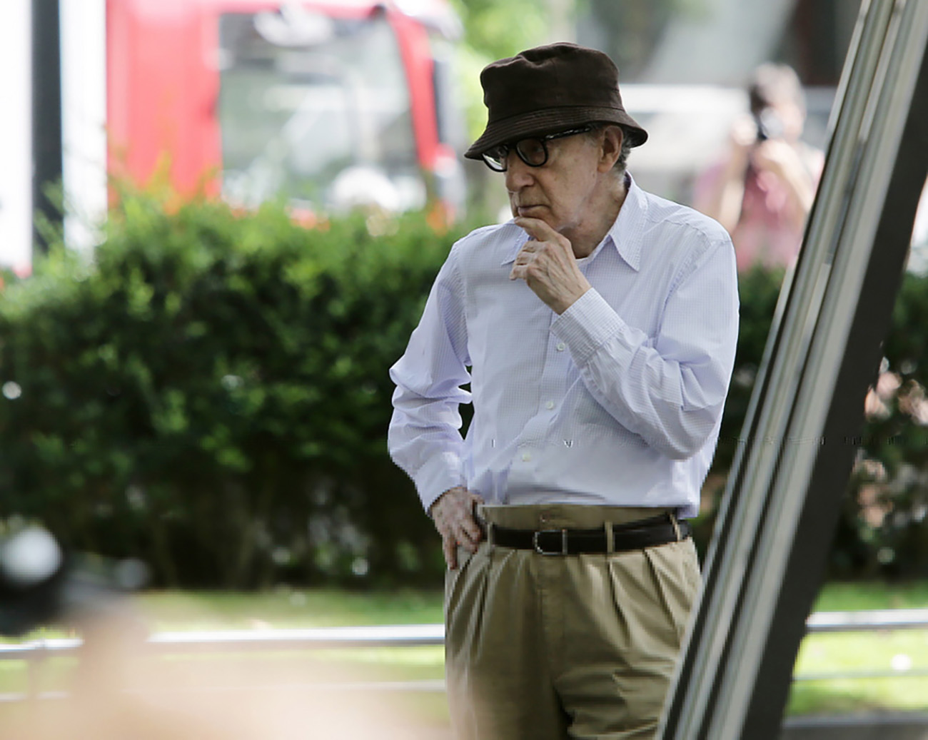 epa07708383 US filmmaker and actor Woody Allen reacts during the beginning of his latest film's shooting in San Sebastian, Spain, 10 July 2019. Allen will begin sooting his latest work from 10 July until 23 August in San Sebastian.  EPA