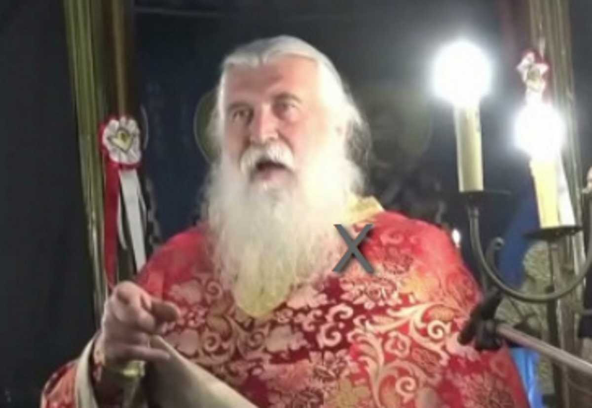 Κορονοϊός: Παραλήρημα από αρνητή ιερέα στη Θεσσαλία – Δείτε τι είπε στους πιστούς μετά τη λειτουργία