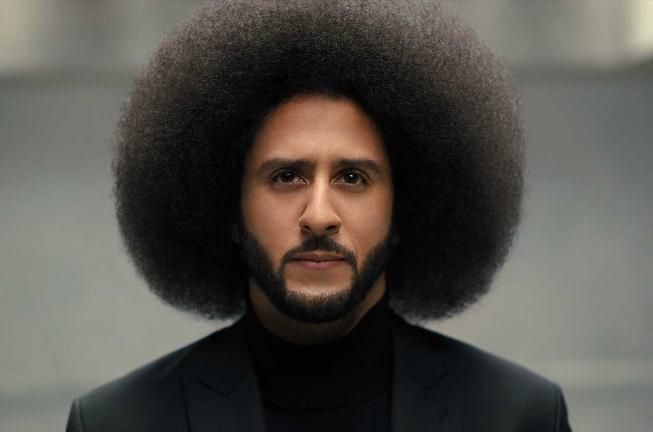 COLIN IN BLACK & WHITE (L to R) COLIN KAEPERNICK as COLIN in episode 101 of COLIN IN BLACK & WHITE Cr. COURTESY OF NETFLIX © 2021