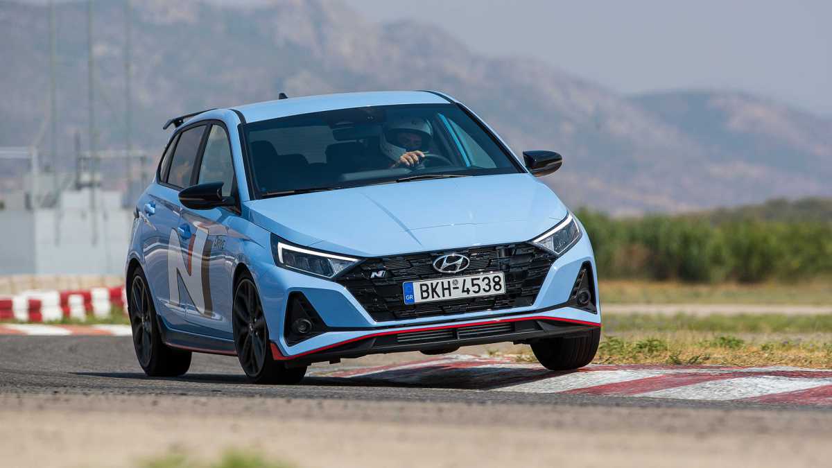 Δοκιμάζουμε το «καυτό» Hyundai i20 N (pics)