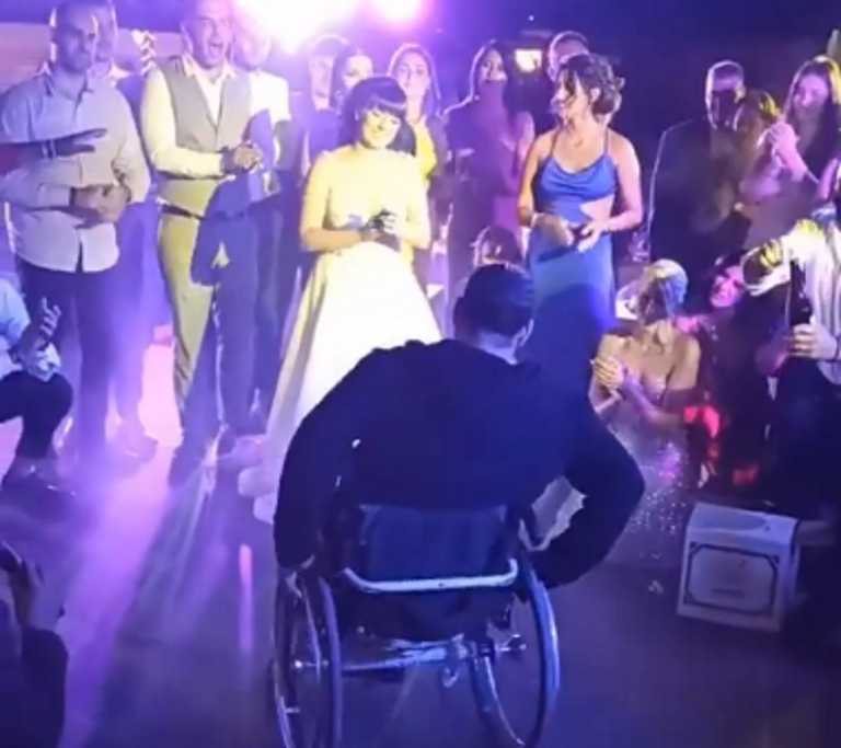Λέσβος: Ζεϊμπέκικο λεβεντιάς σε έναν παραμυθένιο γάμο – Η άγνωστη ιστορία  ζωής πίσω από το βίντεο
