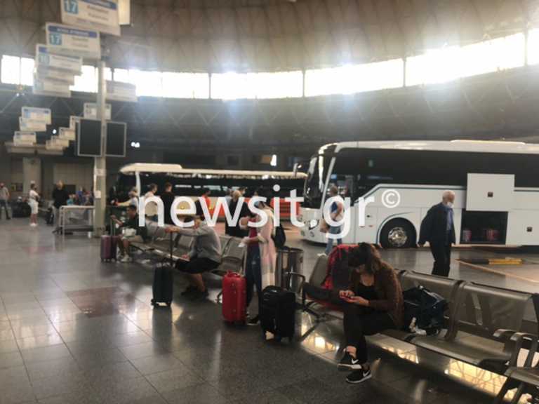 Οι πρώτες αντιδράσεις από πολίτες και καταστηματάρχες για τα νέα μέτρα για τους ανεμβολίαστους (pics)