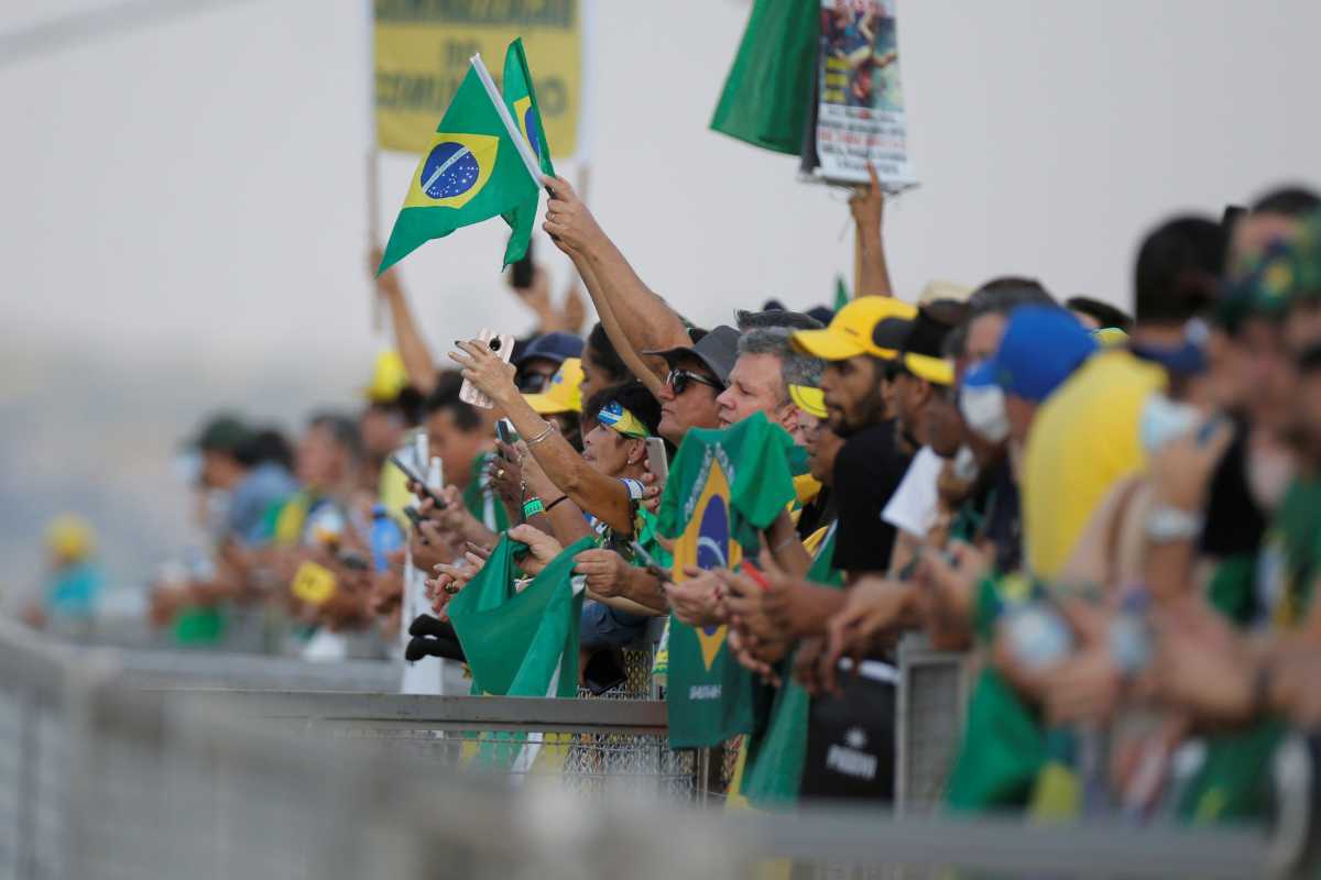 Βραζιλία: Οπαδοί του Μπολσονάρο έσπειραν το χάος στην Μπραζίλια – Φόβοι για πραξικόπημα