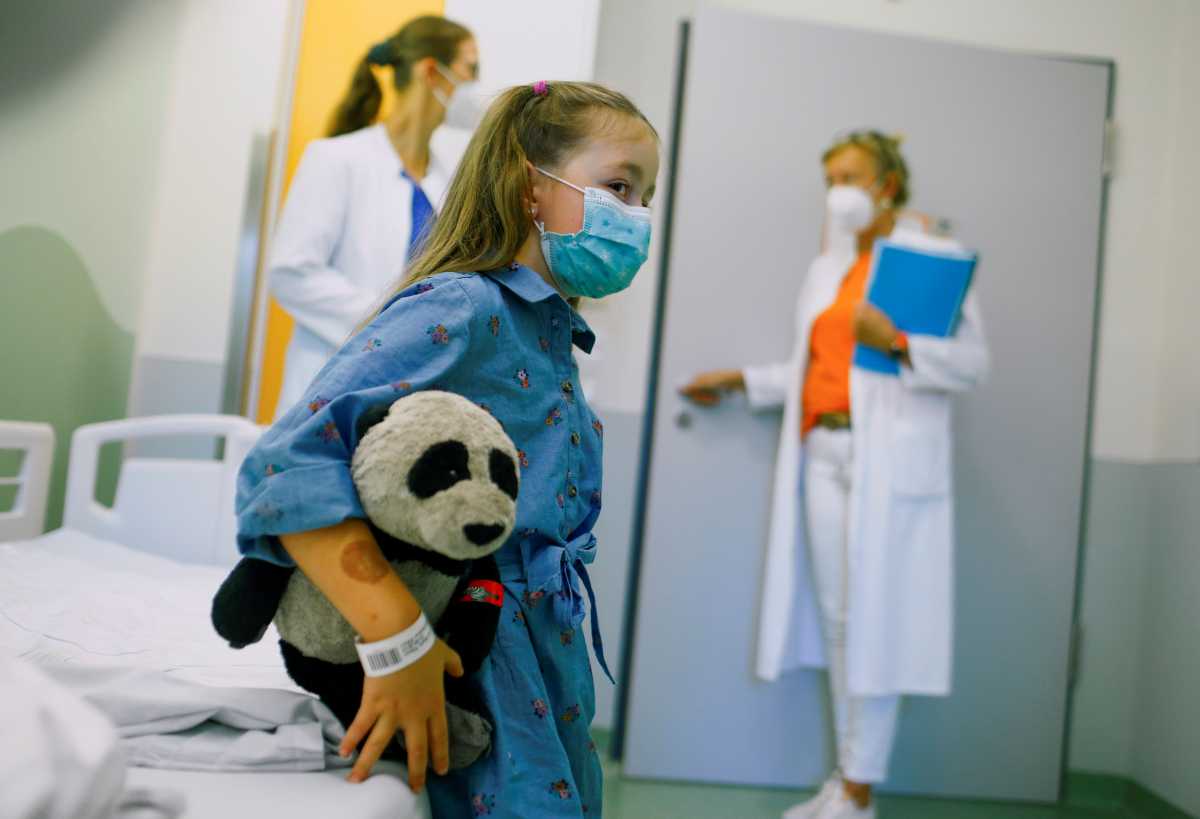 Κορονοϊός: Στην τελική ευθεία το σχέδιο για τις νοσηλείες παιδιών – Ανησυχία «μη γίνουμε ΗΠΑ»