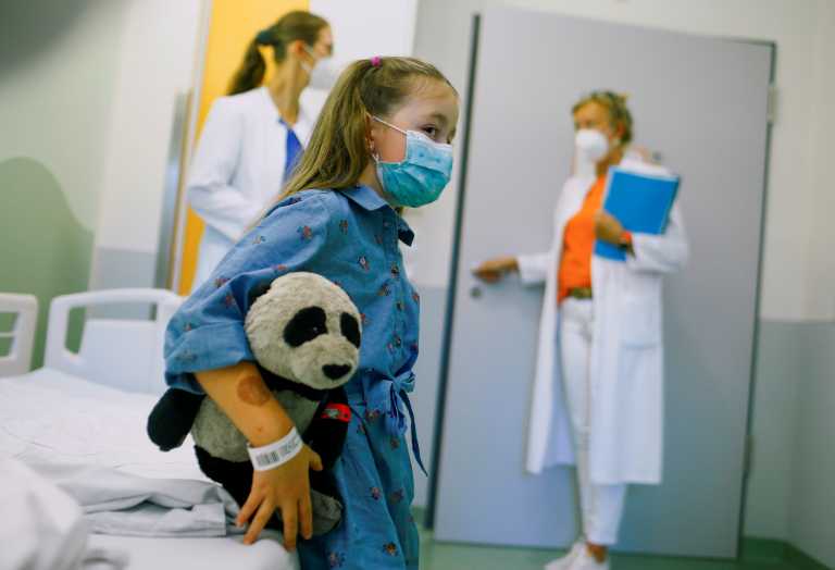 Zetta Makri on Live News: Vaccination rate for 12-14 year olds has reached 30%