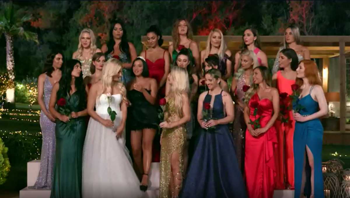 The Bachelor: Διπλή αποχώρηση στην πρεμιέρα