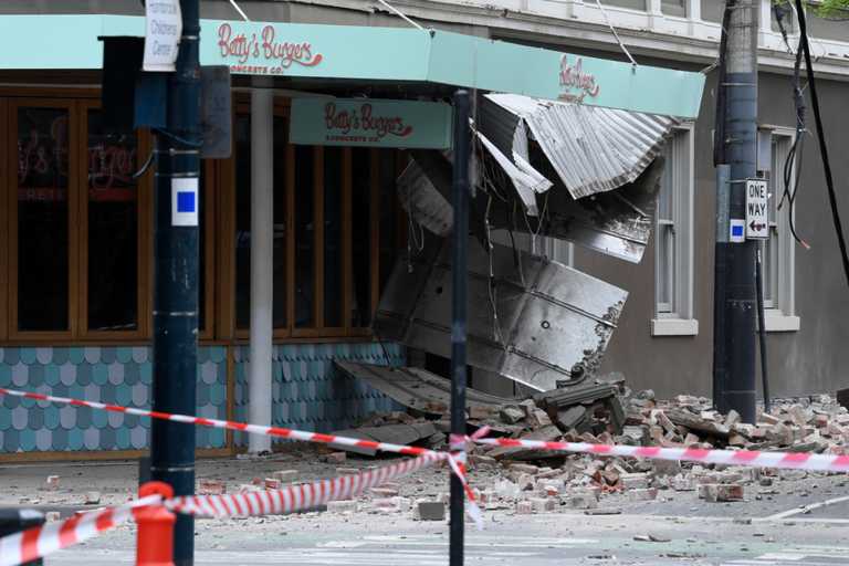 Ισχυρός σεισμός στην Αυστραλία: 5,8 Ρίχτερ ταρακούνησαν τη Μελβούρνη, προκλήθηκαν ζημιές σε κτίρια