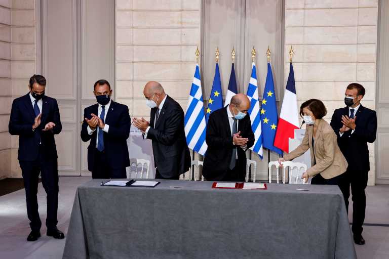 Συμφωνία Ελλάδας - Γαλλίας: Όλο το κείμενο - Το άρθρο 2 με μήνυμα προς την Τουρκία