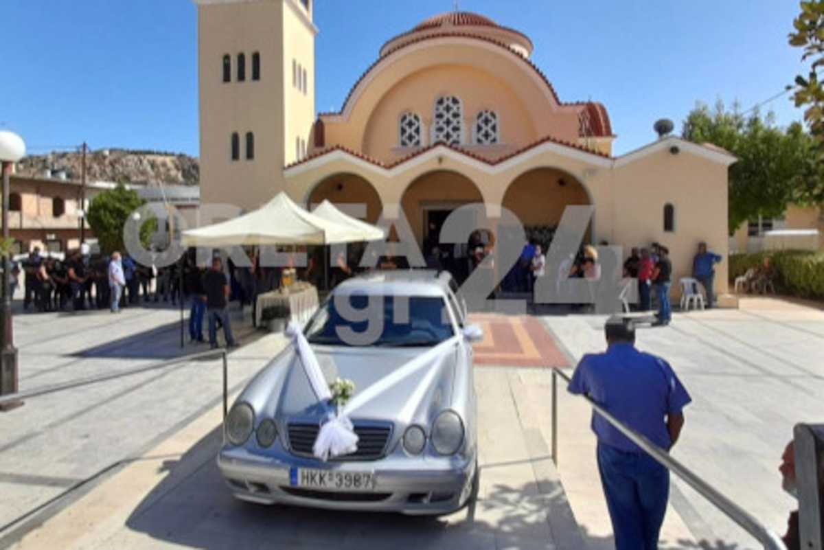 Ηράκλειο: Ράγισαν καρδιές στην κηδεία του 17χρονου Ματθαίου – Στην Αλβανία θα ταφεί ο Έρντι