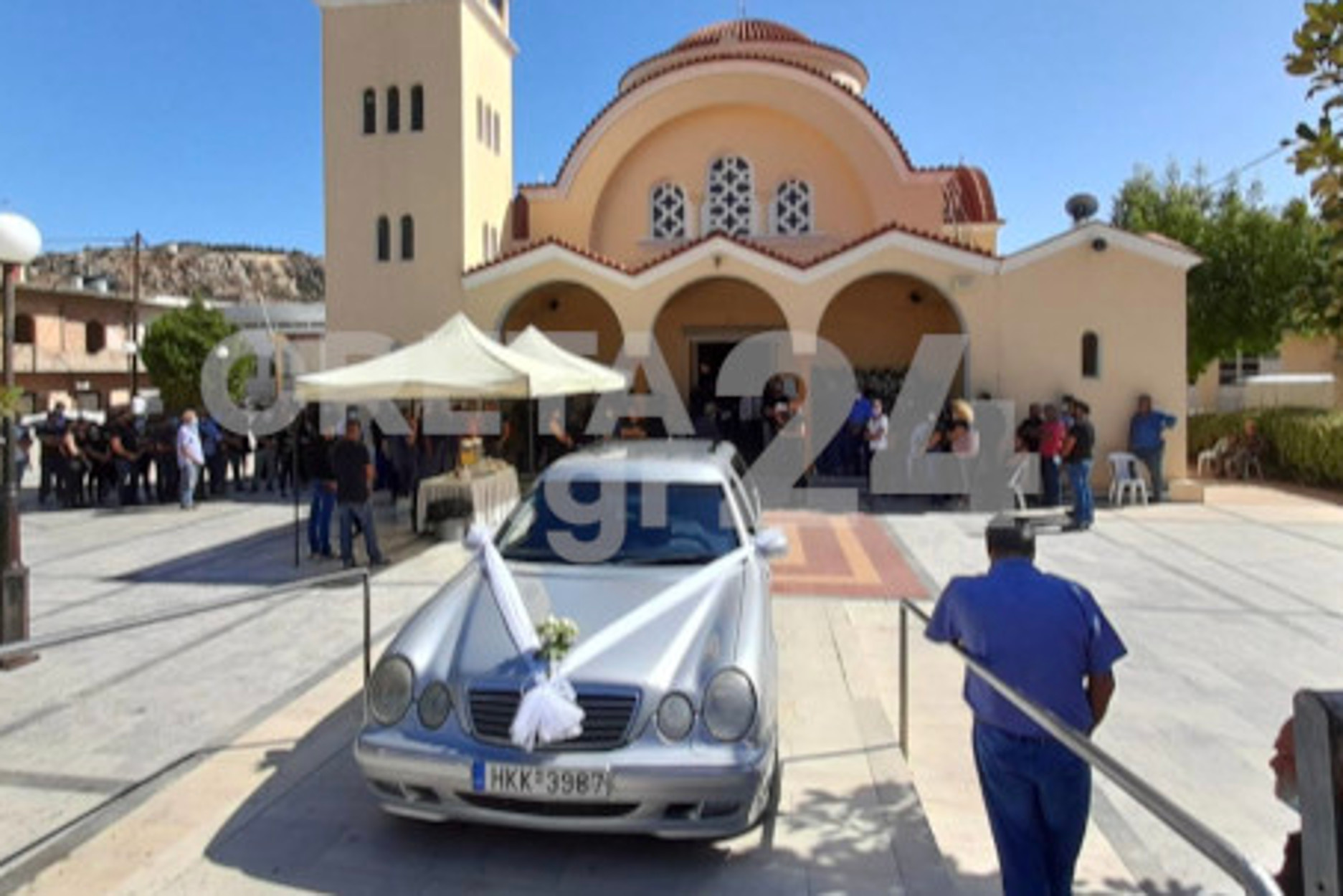 Ηράκλειο: Ράγισαν καρδιές στην κηδεία του 17χρονου Ματθαίου – Στην Αλβανία θα ταφεί ο Έρντι