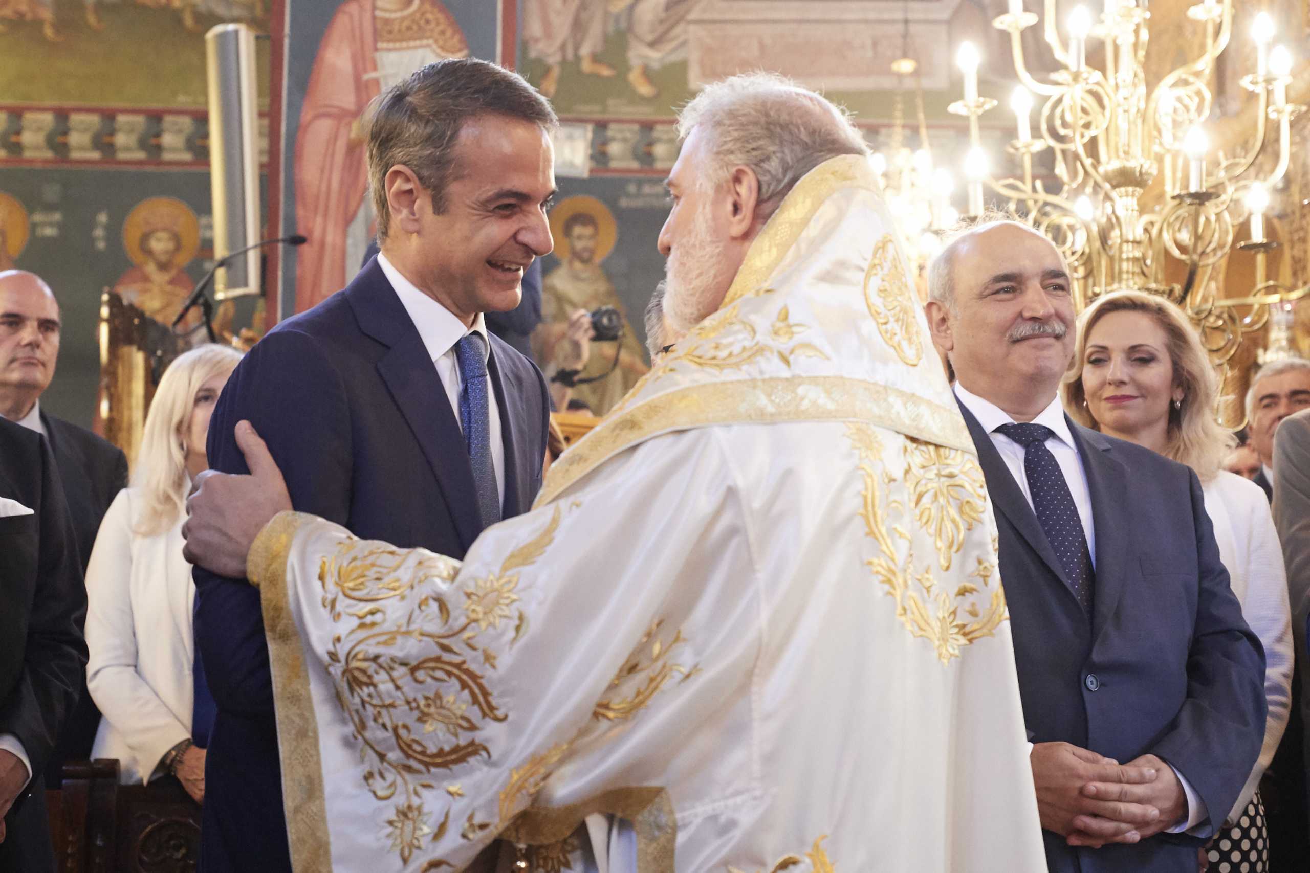 Χωρίς τον Αρχιεπίσκοπο Αμερικής Ελπιδοφόρο η δεξίωση της ομογένειας στον πρωθυπουργό