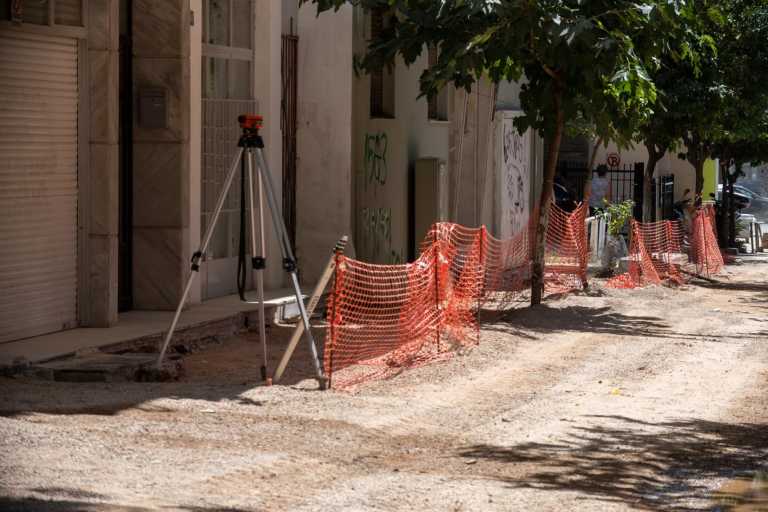 Αρχίζουν τα έργα ανάπλασης στις οδούς Ομήρου και Κωνσταντίνου Παλαιολόγου στη Νέα Σμύρνη