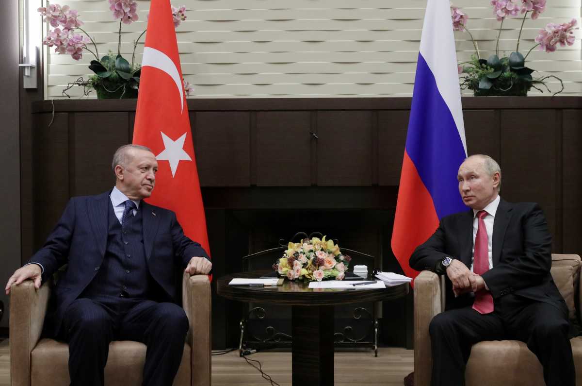 Bloomberg: Η Ρωσία στέλνει 5 δισεκατομμύρια δολάρια στην Τουρκία για τον πυρηνικό σταθμό