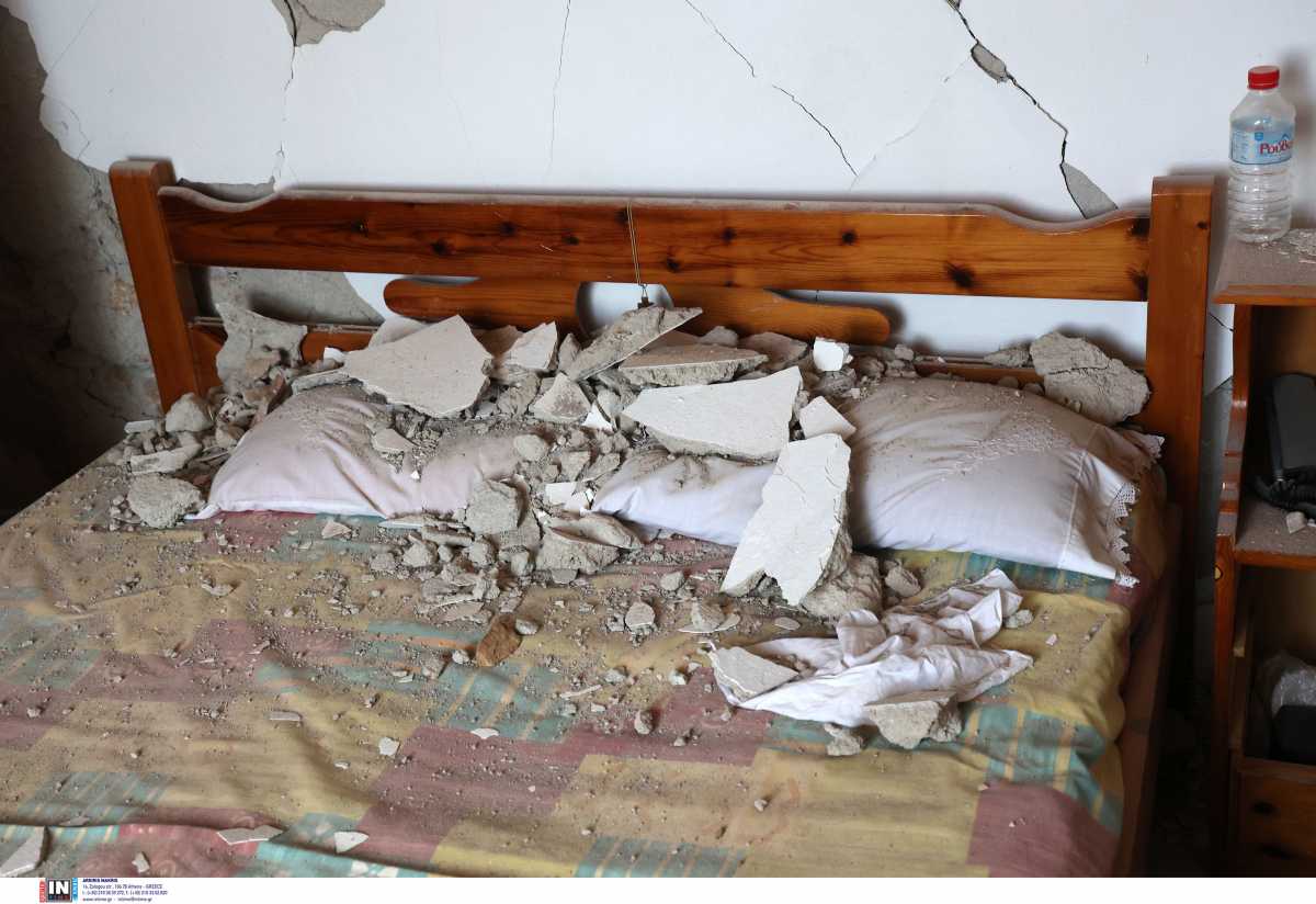 Σεισμός στην Κρήτη: Τρόφιμα και είδη πρώτης ανάγκης από κατοίκους των Χανίων σε σεισμοπαθείς