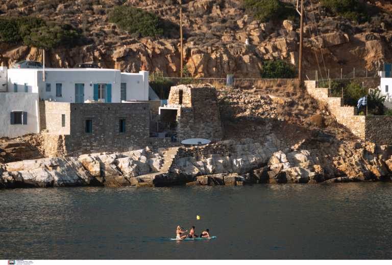 Handelsblatt: Γερμανοί πληρώνουν όσο όσο για ένα σπίτι κάτω από τον ελληνικό ουρανό λόγω κορονοϊού