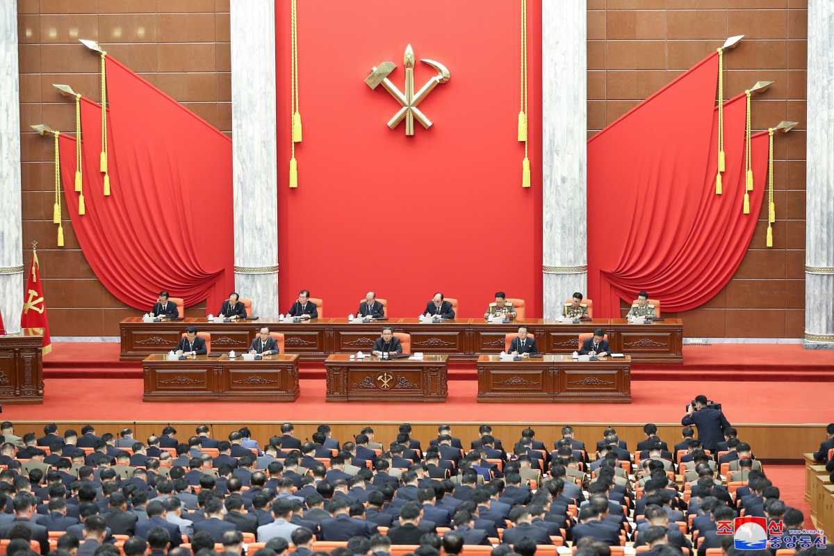 Βόρεια Κορέα: Ο Κιμ Γιονγκ Ουν έδωσε προαγωγή σε στρατηγό που είχε υποβιβάσει