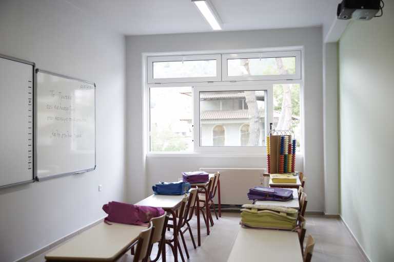 Καμία προσαγωγή εκπαιδευτικού που εφαρμόζει το νόμο με εντολή του υπουργού Προστασίας του Πολίτη