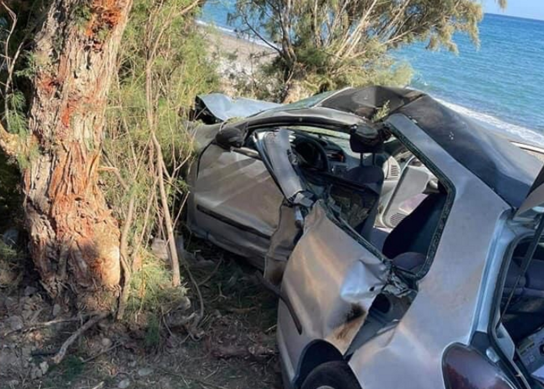 Θεσσαλονίκη: Δύο νεκροί και δύο τραυματίες σε τροχαία – Ξεψύχησαν πεζός και οδηγός αυτοκινήτου