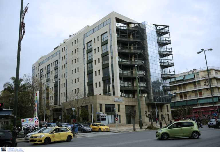 Εισβολή του Ρουβίκωνα στο υπουργείο Περιβάλλοντος