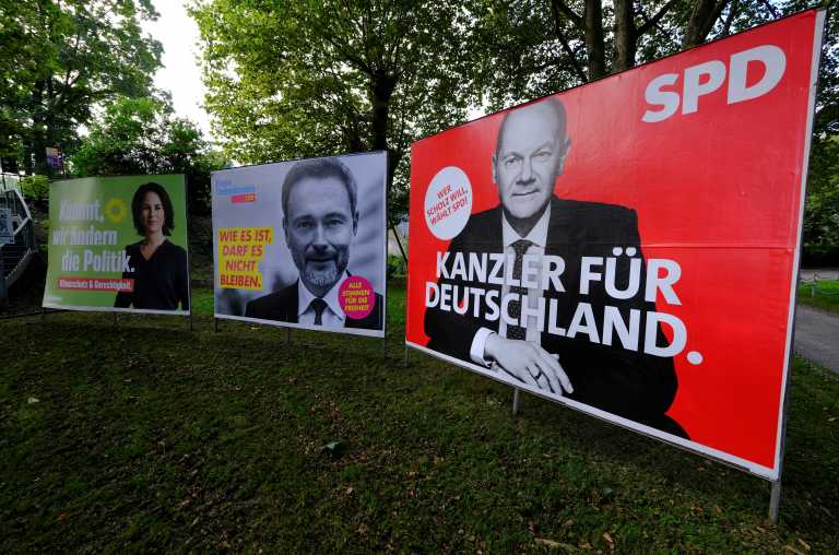 Γερμανία: Στόματα ερμητικά κλειστά για τον σχηματισμό κυβέρνησης «φανάρι»