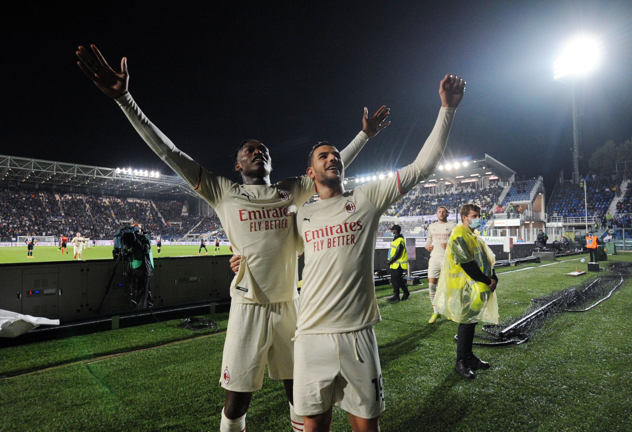 Soccer Football - Serie A - Atalanta v AC Milan - Stadio Atleti Azzurri, Bergamo, Italy - October 3, 2021 AC Milan's Rafael Leao celebrates scoring their third goal with Theo Hernandez REUTERS