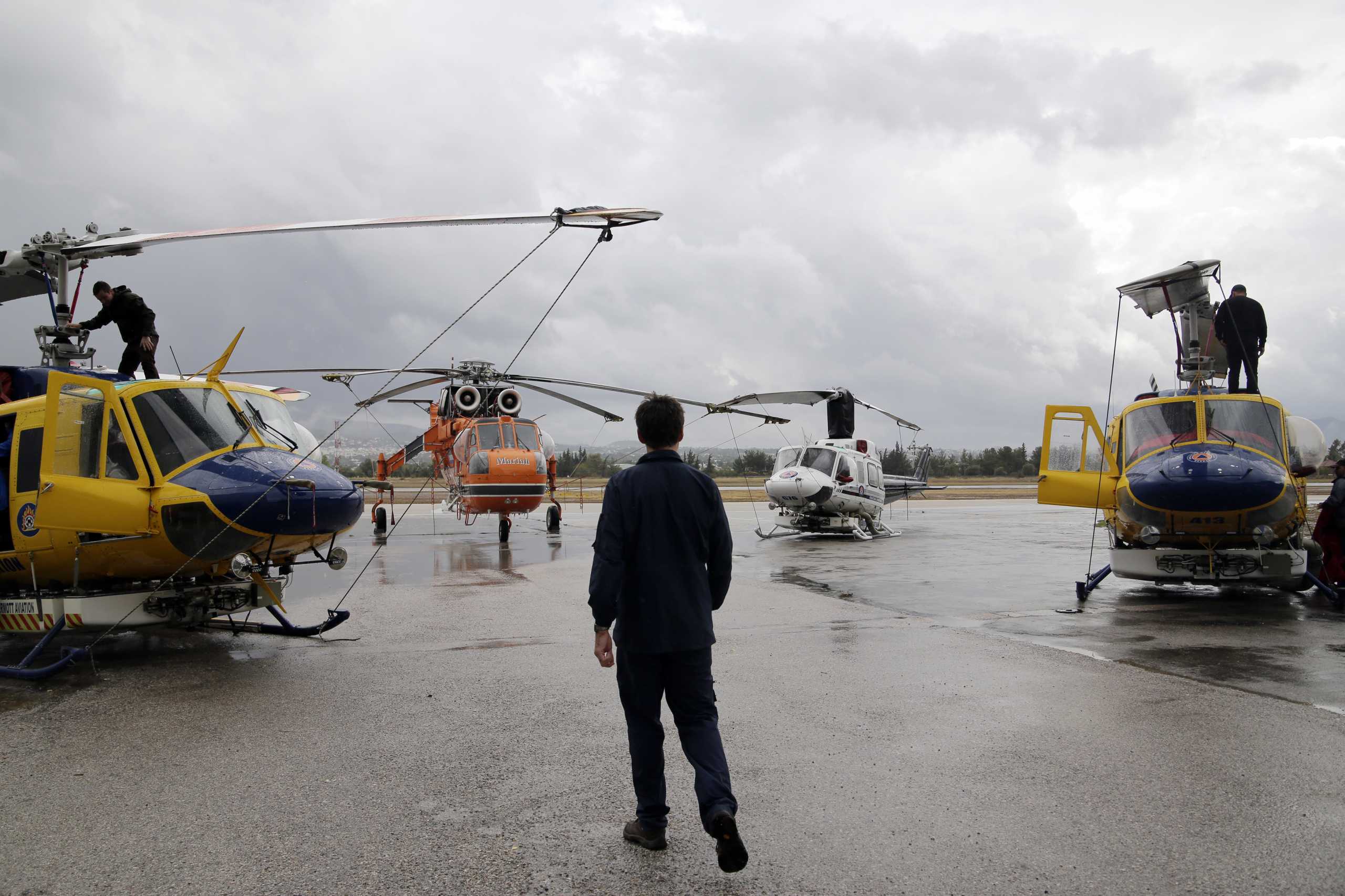 Mytilineos:  Αναχώρησαν από την Ελλάδα τα 4 ελικόπτερα που εξασφάλισε για την εθνική προσπάθεια πυρόσβεσης