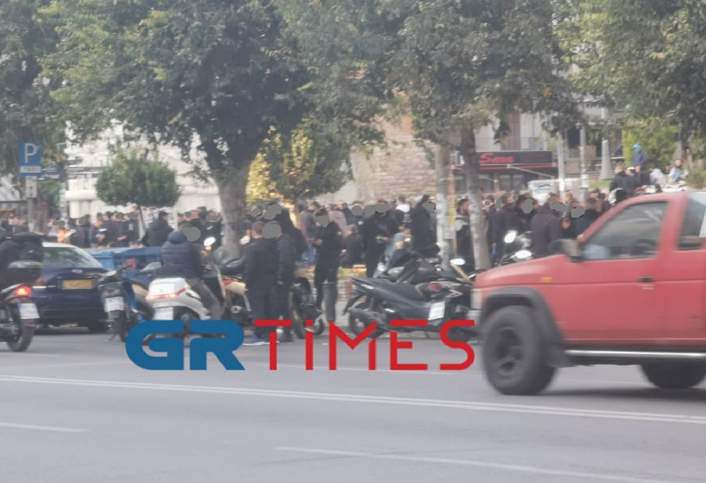 ΠΑΟΚ – Απόλλων Σμύρνης: Συγκέντρωση οπαδών και πορεία πριν την επιστροφή τους στη Θύρα 4