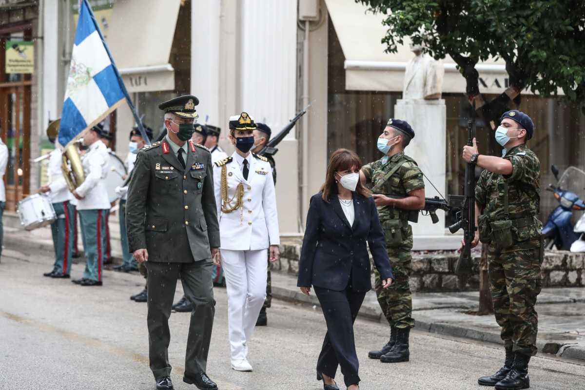 Η Κατερίνα Σακελλαροπούλου στη Ναύπακτο για τα 450 χρόνια από την ιστορική ναυμαχία κατά των Τούρκων