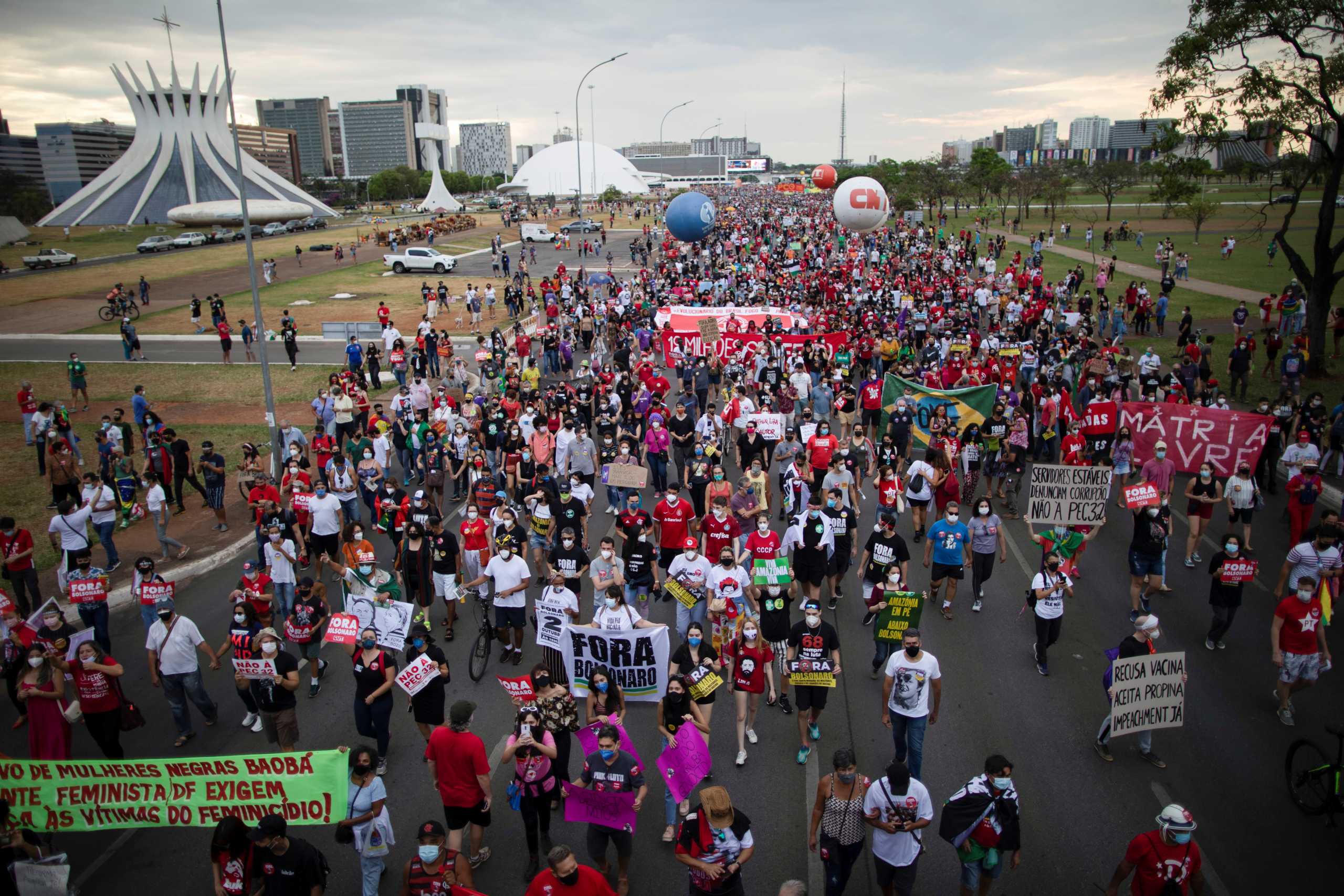 Demonstrators protest against far-right President Jair Bolsonaro's administration at Esplanade of Ministries in Brasilia, Brazil, October 2, 2021. REUTERS