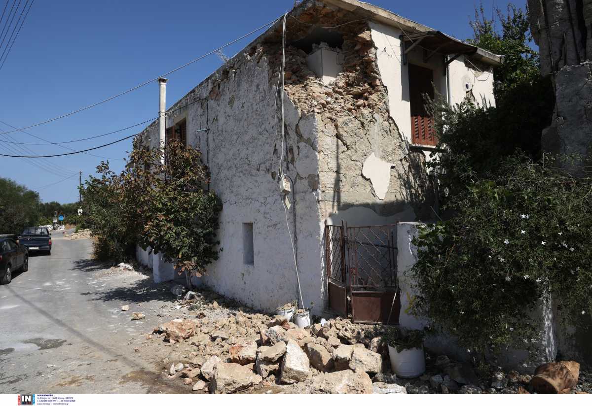 Σεισμός στην Κρήτη: «Περιμένουμε ισχυρό μετασεισμό ίσως 5,5 Ρίχτερ» λέει ο Χουλιάρας