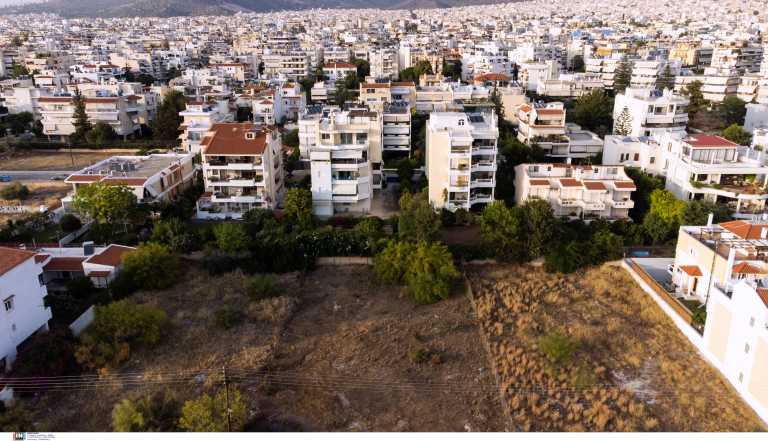 Άμεση φορολογική ενημερότητα για μεταβιβάσεις ακινήτων και είσπραξη χρημάτων για όσους χρωστούν στην Εφορία  – Τι ποσά θα παρακρατούνται